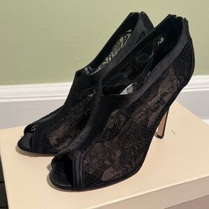 Glint Black Lace Peep-Toe Heels